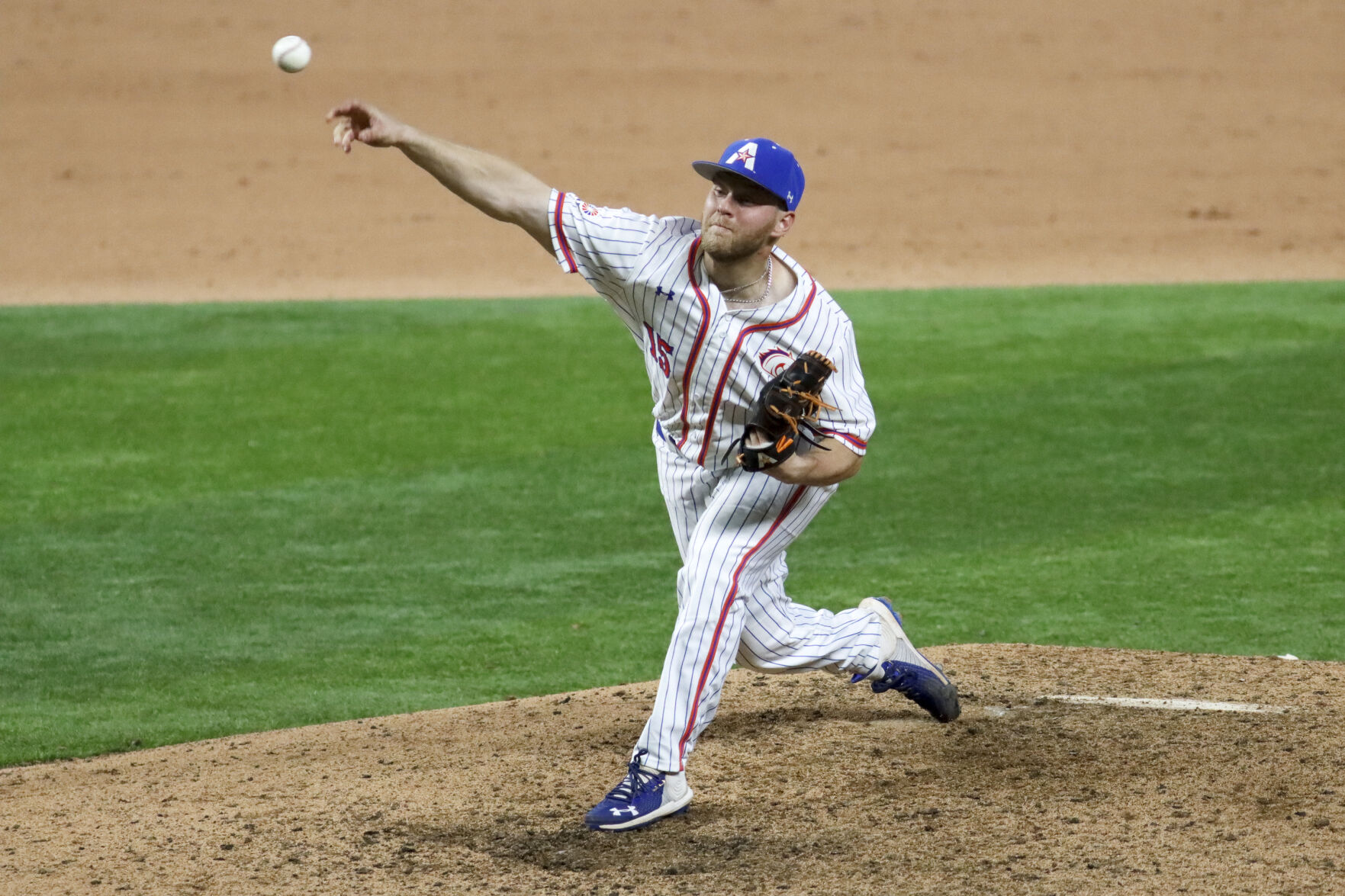 Photos: UTA baseball suffers 7-1 loss to University of Oklahoma